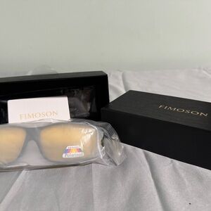 Black and Gold Polarized Sunglasses